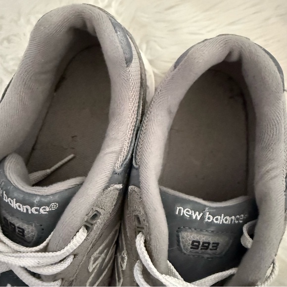 New Balance 993 Made in USA Gray Suede Mesh Sneakers Women’s 7 - Picture 7 of 9